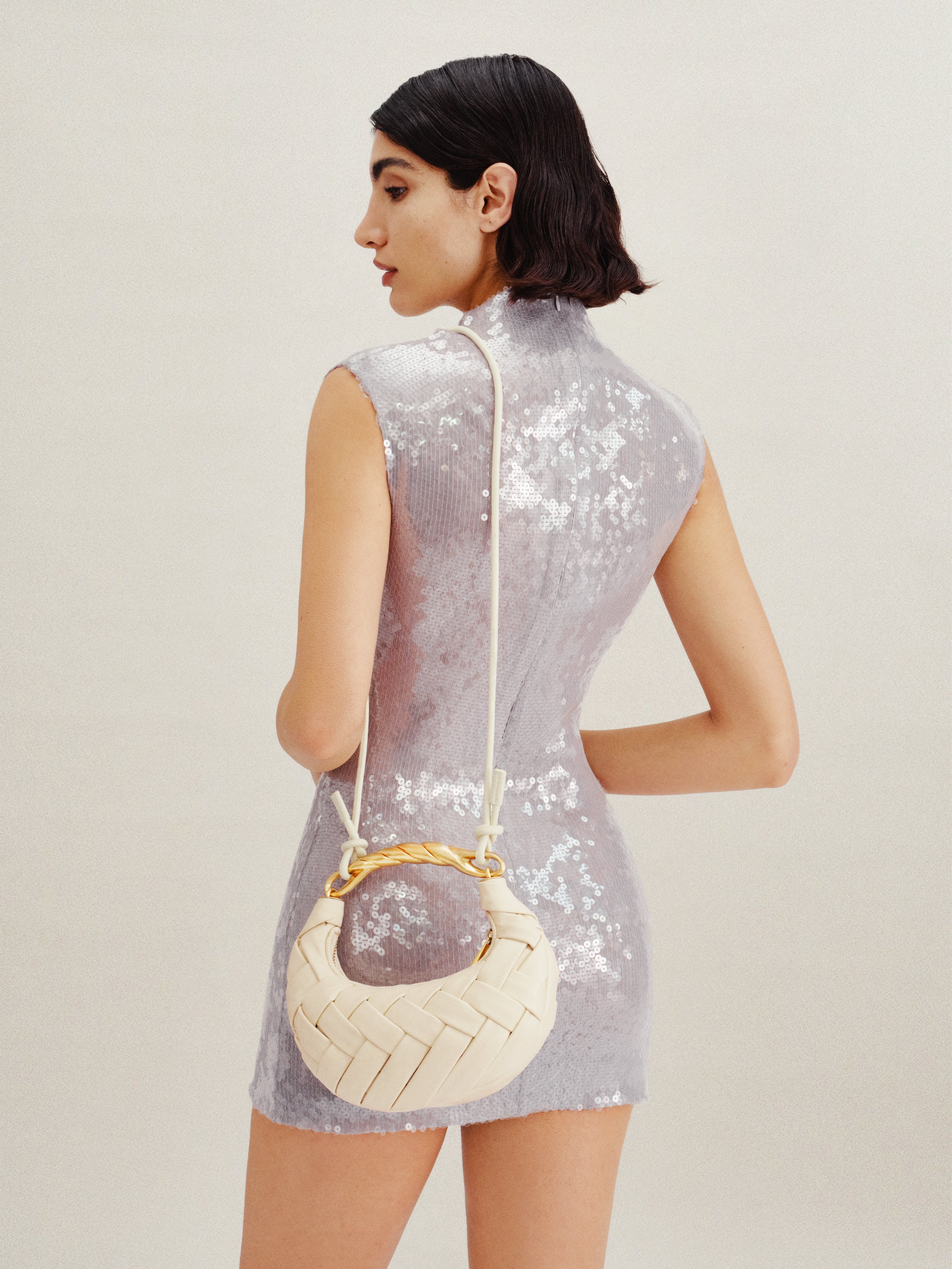 Bolso blanca bandolera trenzada