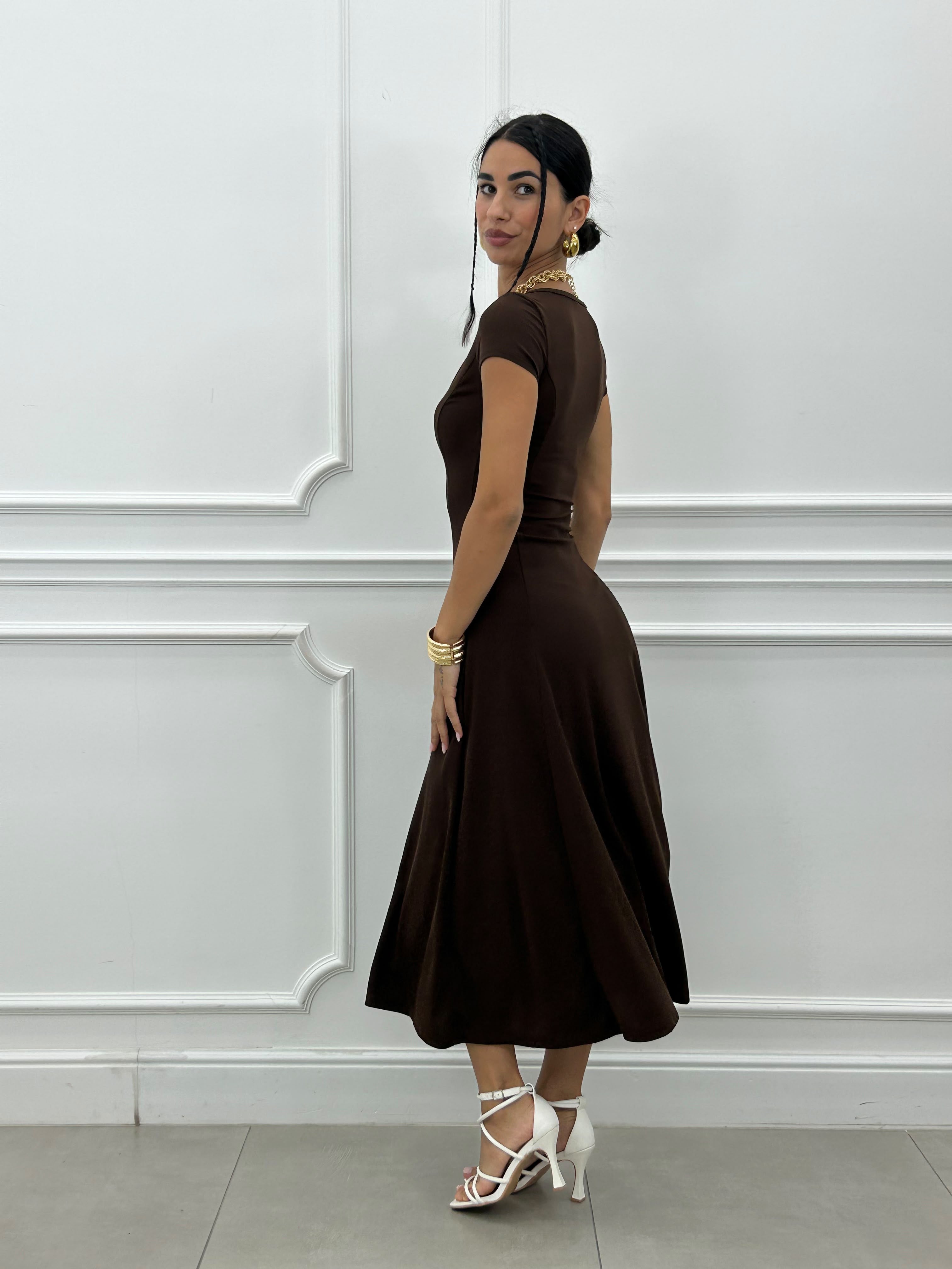 Vestido largo sencillo de cuello en V