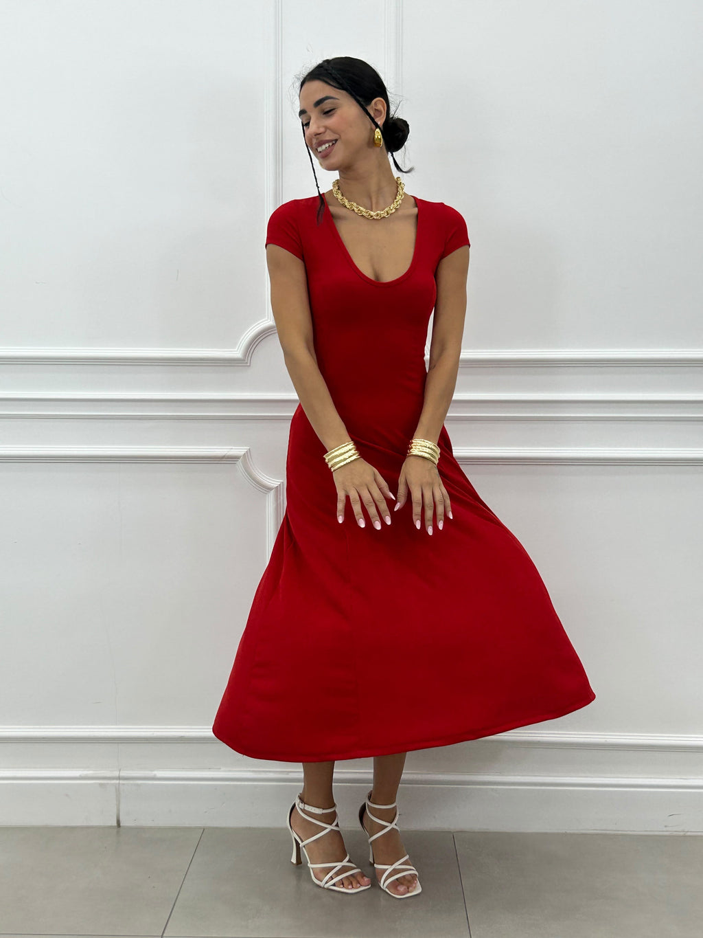 Vestido largo sencillo de cuello en V