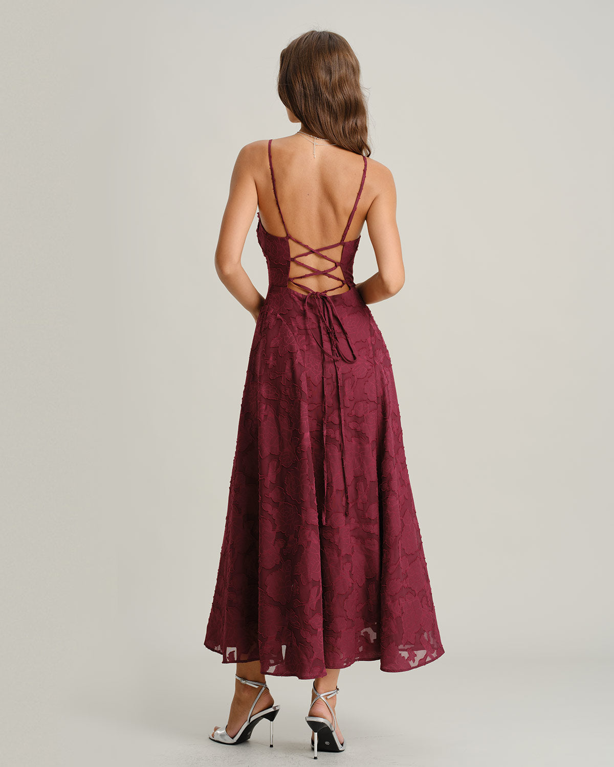 Vestido largo tipo lencero color rojo vino